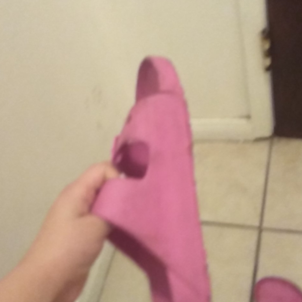 Shoes - Picture 2 of 4